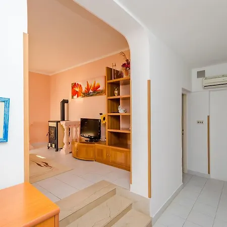 Milan Apartment Rakalj