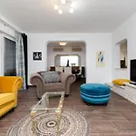 Milan Apartamento *