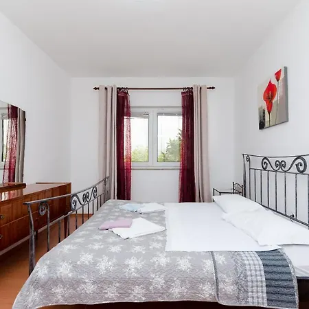 Milan Apartmán