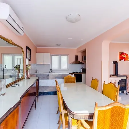 Milan Apartmán