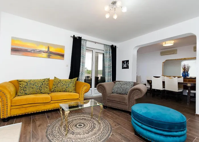 Milan Lägenhet Rakalj